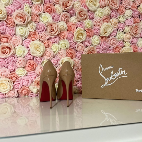 CHRISTIAN LOUBOUTIN NEW VERY PRIVE - Picture 2 of 8